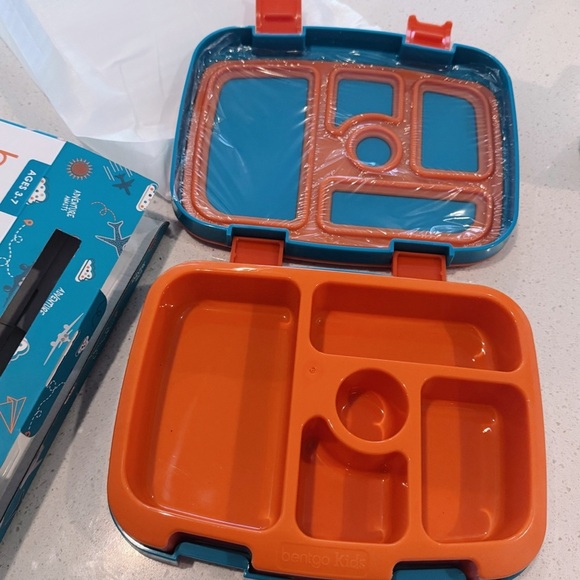 Bentgo Kids Lunch Box - Picture 5 of 5